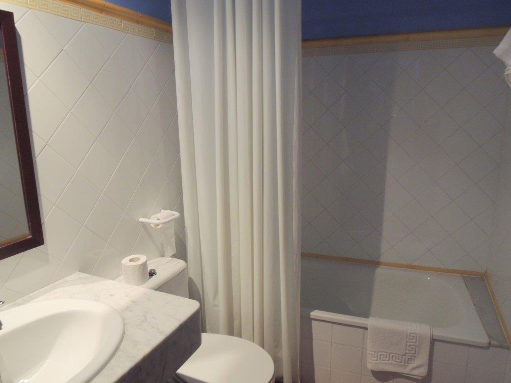 Oix Hostal De La Rovira מראה חיצוני תמונה