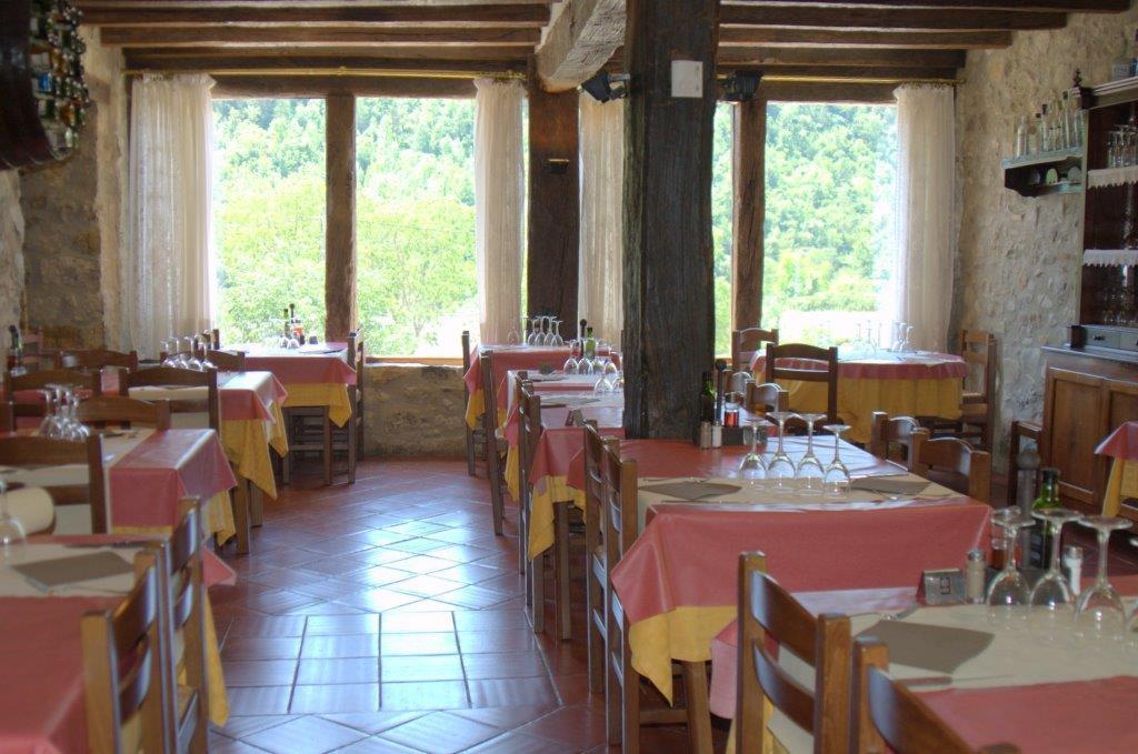 Oix Hostal De La Rovira מראה חיצוני תמונה