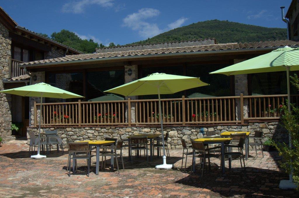 Oix Hostal De La Rovira מראה חיצוני תמונה
